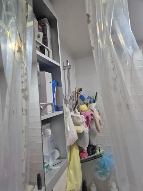 작업 전 욕실 내부 전경 기록